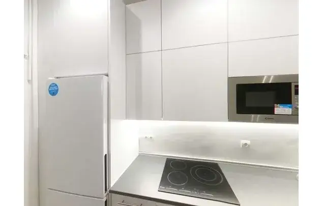 Estudio 35m² Madrid Pueblo Nuevo Agua Wifi Incluidos