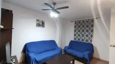 Piso en alquiler Melilla centro: apartamento amueblado con ascensor