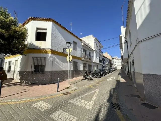Casa Villa 6 Dormitorios Estepona Centro Historico Reforma
