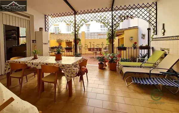 Casa de Pueblo en Villalonga con Garaje y Jardín