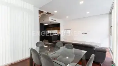 Casa en Alquiler Godella Moderna con Piscina y Garaje