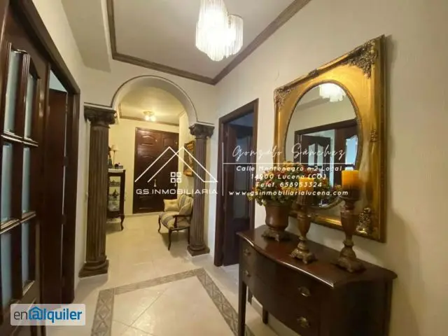 Piso en Centro de Lucena 150m2 3 habitaciones 2 baños