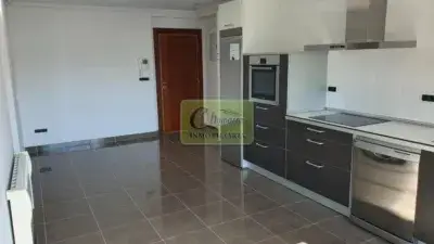 Apartamento en Alquiler Catabois 45m2 Amueblado Garaje Trastero
