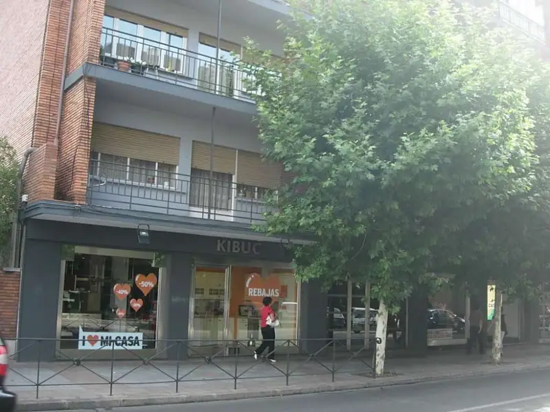 Local en Venta 1313 m2 Leon Av Alvaro Lopez Nunez