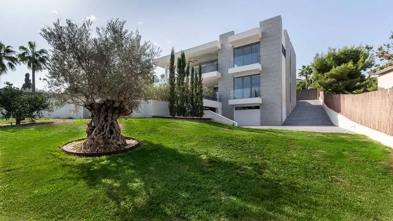 Chalet de Lujo en Santa Ponsa con Vistas Panorámicas