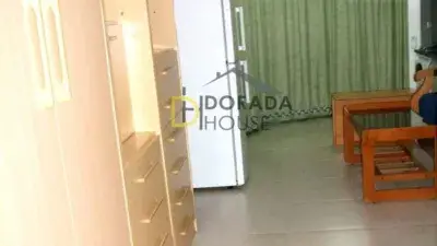 Estudio Reformado Cerca de la Playa en La Pineda