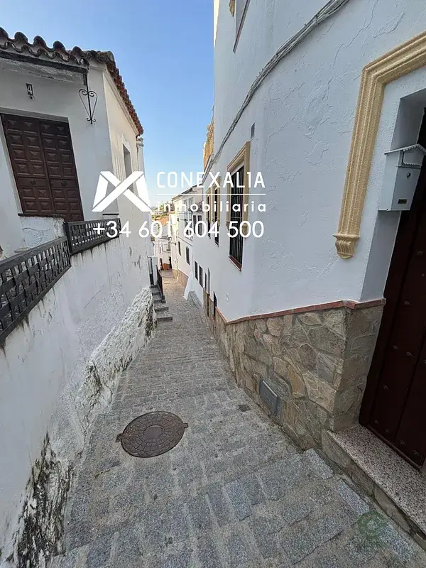 Casa en Setenil de las Bodegas 3 Dormitorios 2 Baños Terraza