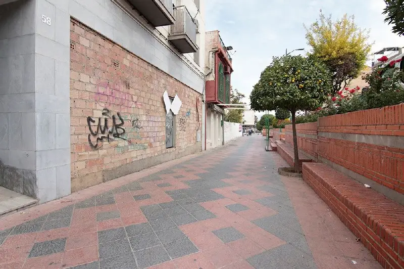 Venta Local Comercial Tres Cruces Armilla AFM25017