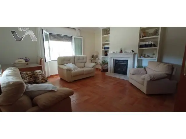 Chalet con Piscina en Puertollano Almodovar del Campo