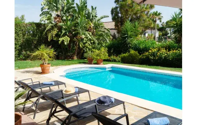 Casa Rural 3 Dormitorios 350m2 Sitio Calahonda