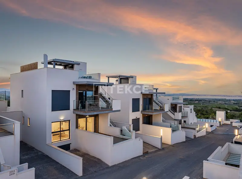 Apartamentos Llave en Mano San Miguel de Salinas