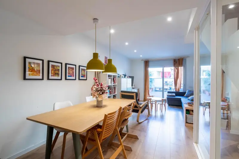 Venta Adosado con terraza en La Creu Alta, Sabadell - Ref: NF-3139