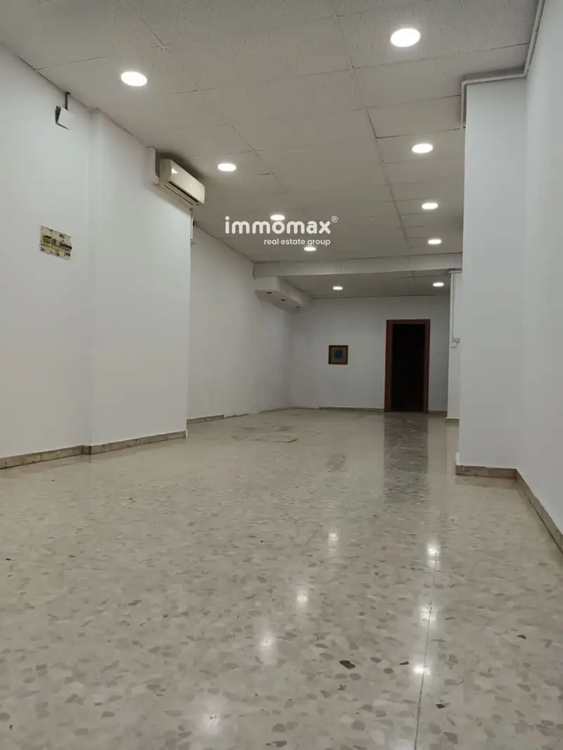 Local Comercial en Venta Viladecans 90m2 Av Roureda