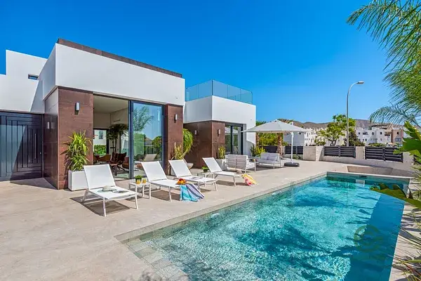 Villa Moderna en El Campello cerca del Mar