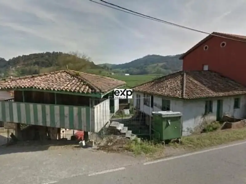 Chalet con Horreo en Llanera Asturias cerca de Oviedo