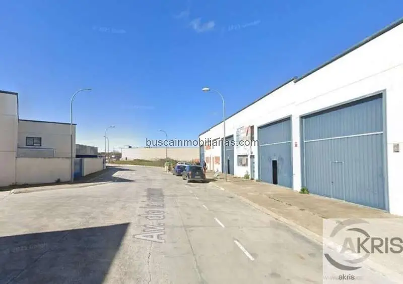 Nave Industrial en Venta El Viso de San Juan