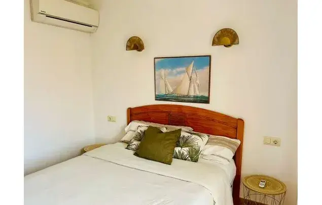 Alquiler Apartamento 2 Dormitorios 72m2 Golden Valley