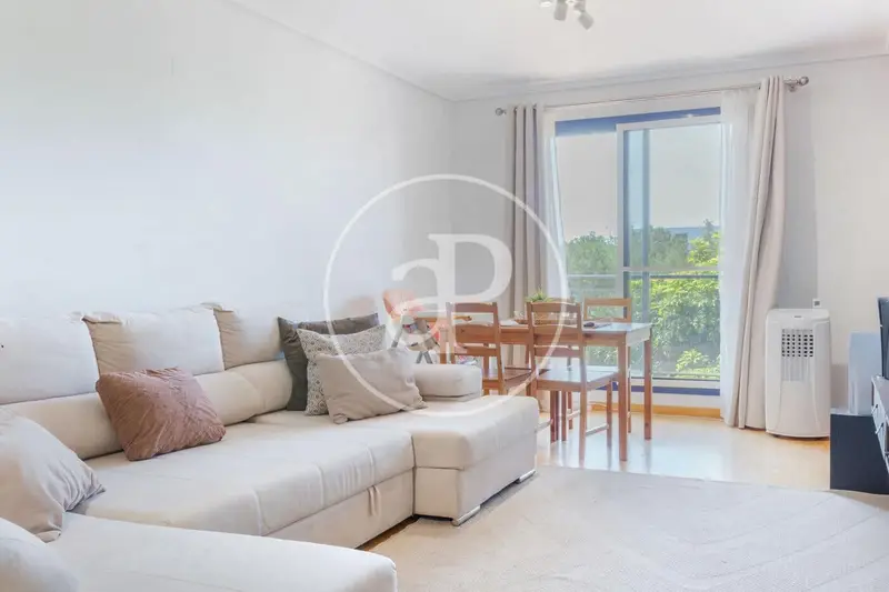 Apartamento en Venta Riba roja de Turia 4 Dormitorios Terraza