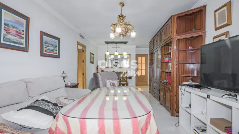 Piso en venta en Centro de Granada 3 habitaciones 2 baños