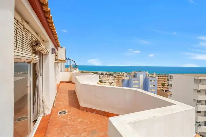 Atico Duplex Torrevieja Vistas al Mar 3 Dormitorios