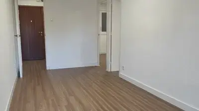 Piso con Terraza en Sant Adria del Besos Cerca de Barcelona