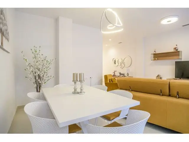 Apartamento en venta Torrevieja 3 dormitorios cerca playa