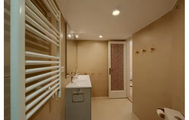 Alquiler Apartamento 7 Dormitorios Barcelona 3-24 Meses