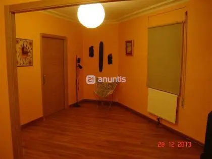 Venta Piso con trastero en Plaza De Espa
A Ferrol
