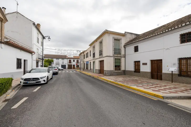 Adosado 10 habitaciones Valderrubio Andalucia