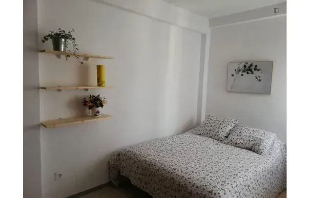 Alquiler Apartamento 6 Dormitorios Mairena del Aljarafe