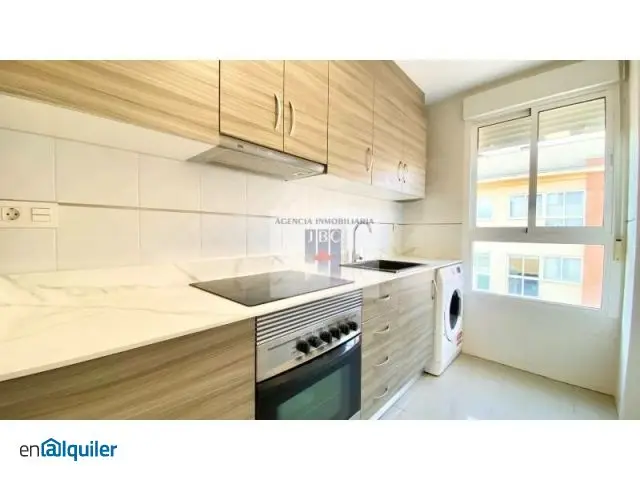 Vivienda Amueblada a Estrenar en Zona Tranquila
