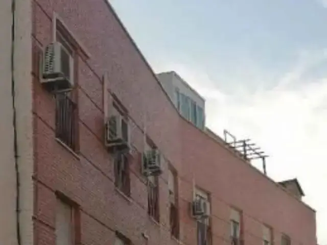 Piso en Venta en Calle San Mateo Viator Almeria