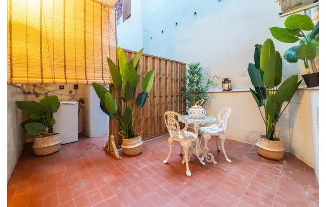 Apartamento 7 Dormitorios Barcelona Amueblado Terraza Wifi