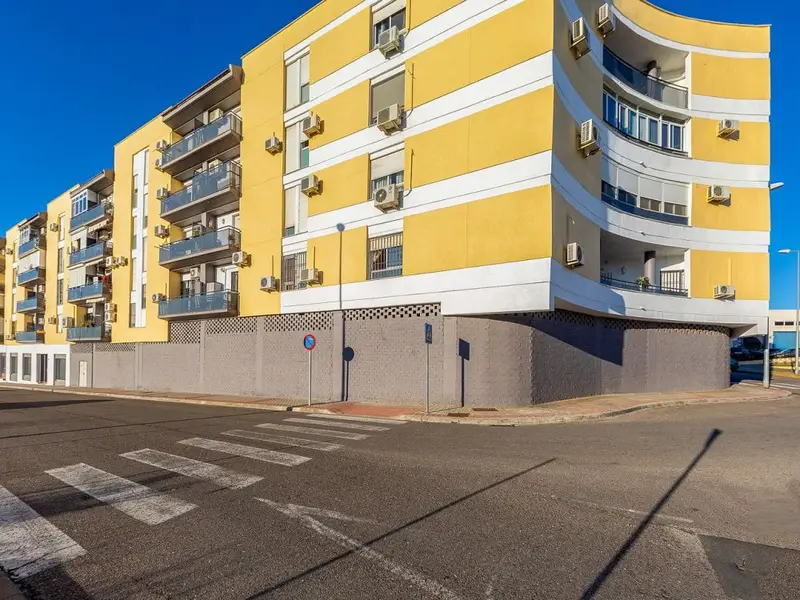 Local en Venta Alcalá de Guadaira 1m2