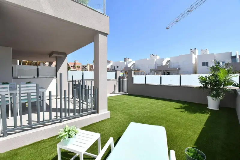 Bungalow en venta en San Miguel de Salinas, Alicante