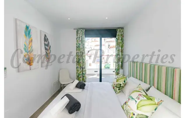 Apartamento de Lujo en Cómpeta 1 Dormitorio 37m² Terraza