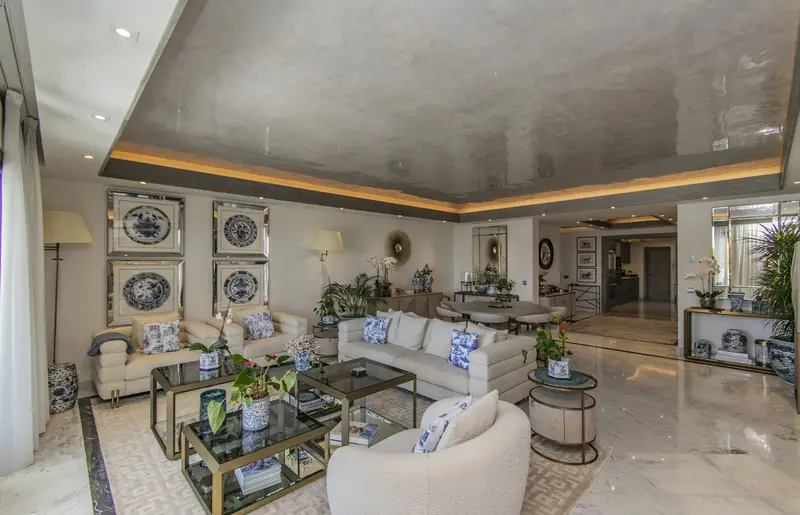 Piso de Lujo en Marbella con Vistas al Mar 4 Dormitorios
