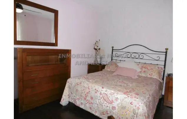 Alquiler Apartamento 4 Dormitorios 138m2 Almeria