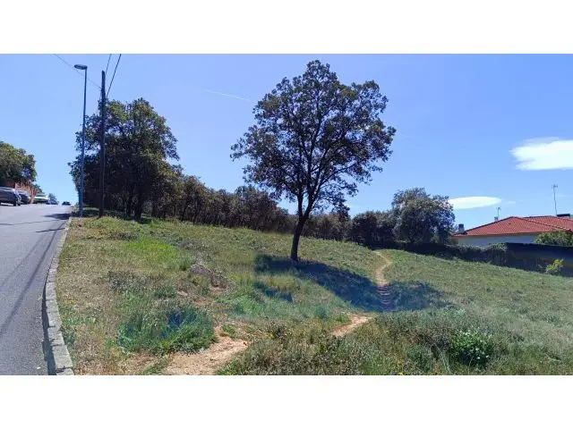 Parcela en Montecalderon El Casar 1610m2