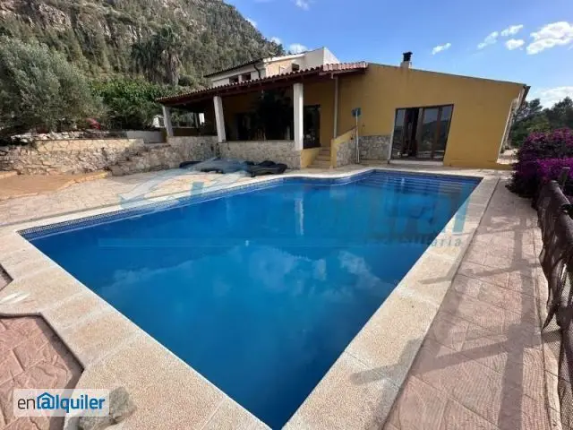Chalet de Lujo en Benifallet con Vistas al Rio Ebro