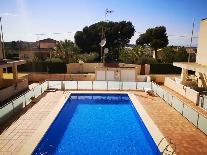 Adosado 3 Dormitorios Los Montesinos Piscina Privada Garaje