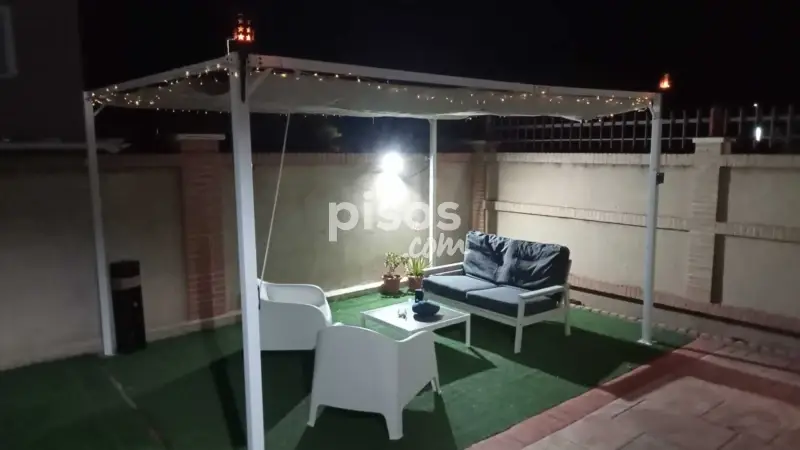 Chalet Pareado en Los Montes de Toledo 4 habitaciones 3 baños