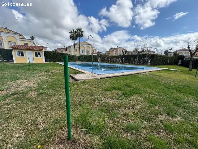 Chalet Pareado en Urbanizacion Guadiana