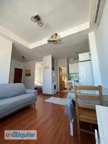 Piso en Alquiler en Avda. Andalucía