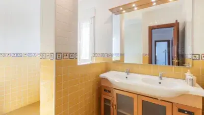 Casa Pareada en Vegas del Genil cerca de Granada