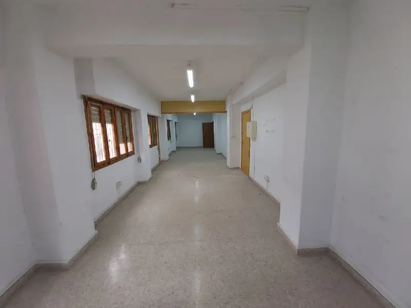 Venta Local Comercial Villena Salesianos