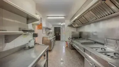 Local Comercial en Alquiler en La Campana 170m² Ideal Restaurante