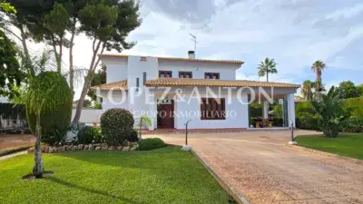 Chalet en Venta Montecolorado La Pobla de Vallbona