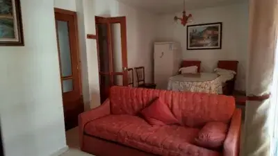 Dúplex en Venta: 3 Dormitorios, Terraza, Amueblado