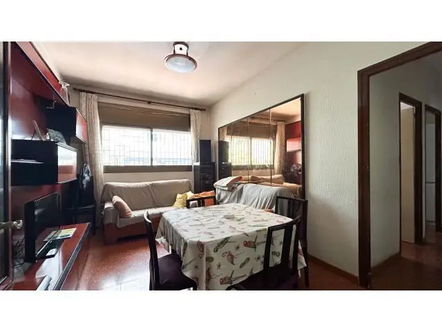 Piso 4 Habitaciones Calle Grassot Reforma